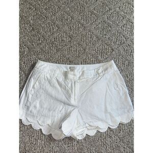 Womens J Crew White Linen Scalloped Shorts Size 6 Inseam 3.5  EUC
